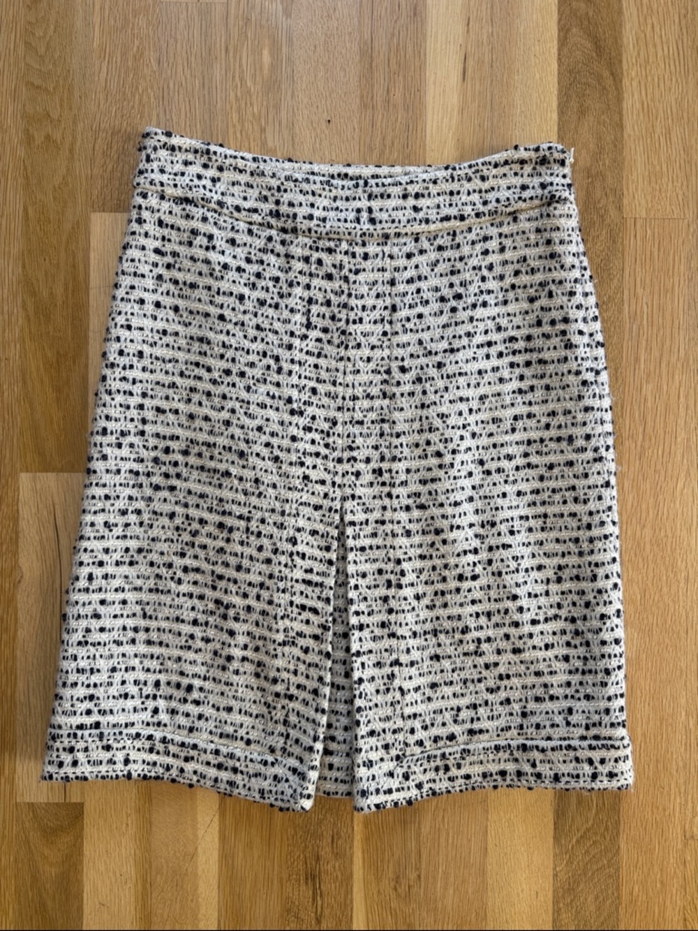 Tory Burch tweed skirt size 2